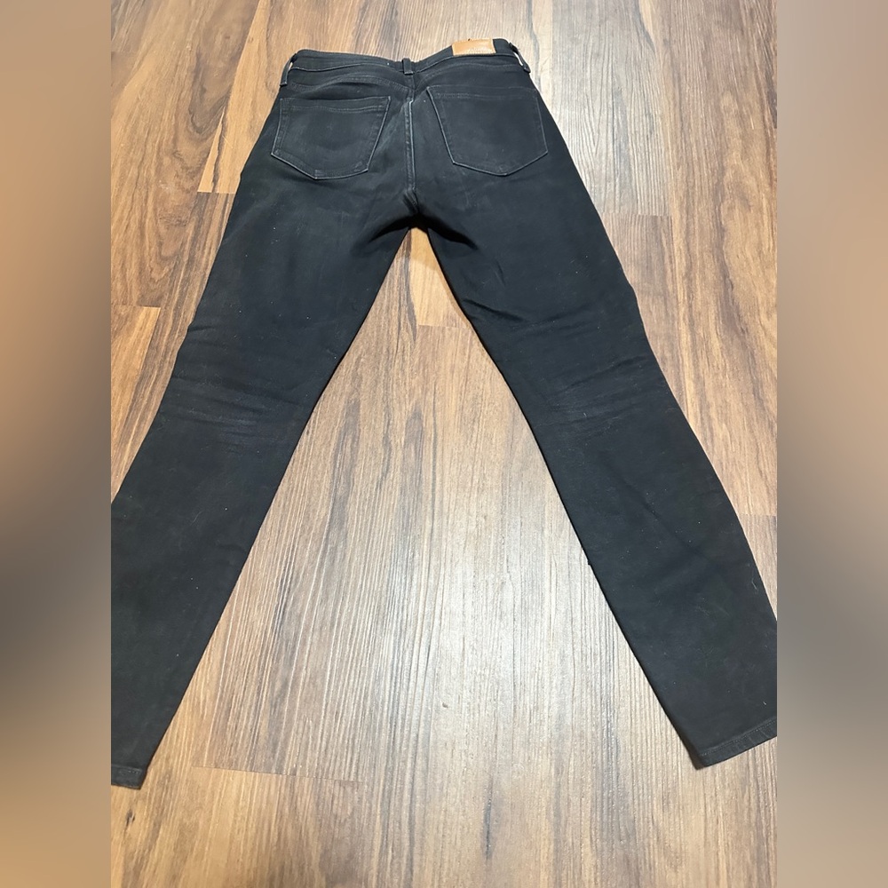 Chic Black Revtown Ankle Skinny Jeans for Women - Picture 6 of 7